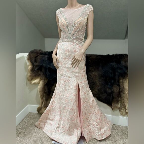 Custom Design Sample, Stunning Beads/Rhinestones Jacquard Brocade Fishtail Gown - Picture 1 of 15